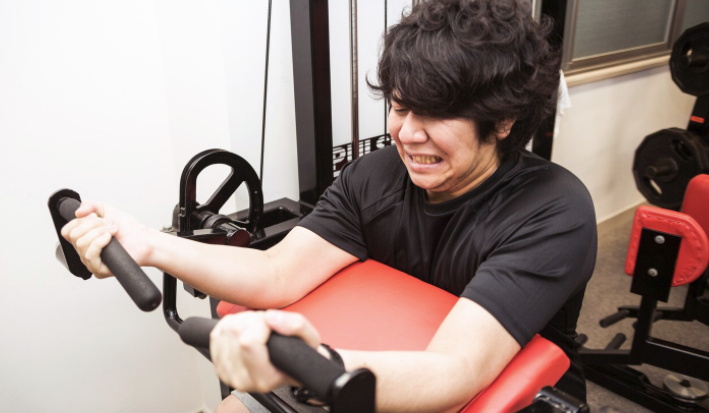 �}�i�̃��C�U�b�v�`�������W�I